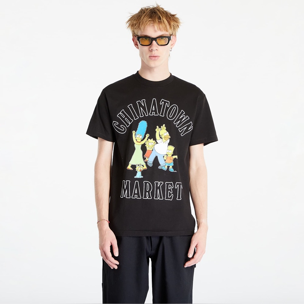 Chinatown Market “The Market” THE SIMPSONS FAMILY OG TEE XL